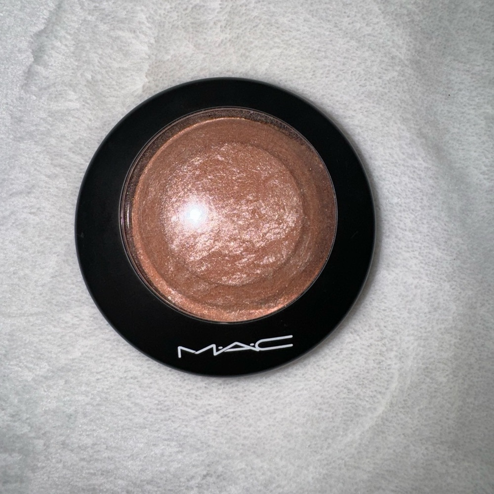 Mac cosmetics
